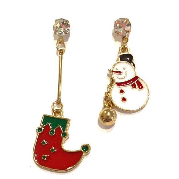 Christmas Earrings Mismatched Holiday Snowman Elf Shoe - Picture 2 of 3